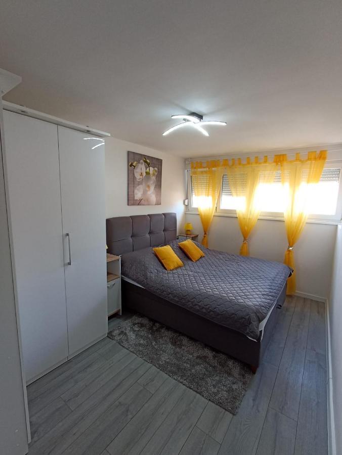Beetlejuice Apartments Sibenik Exterior photo